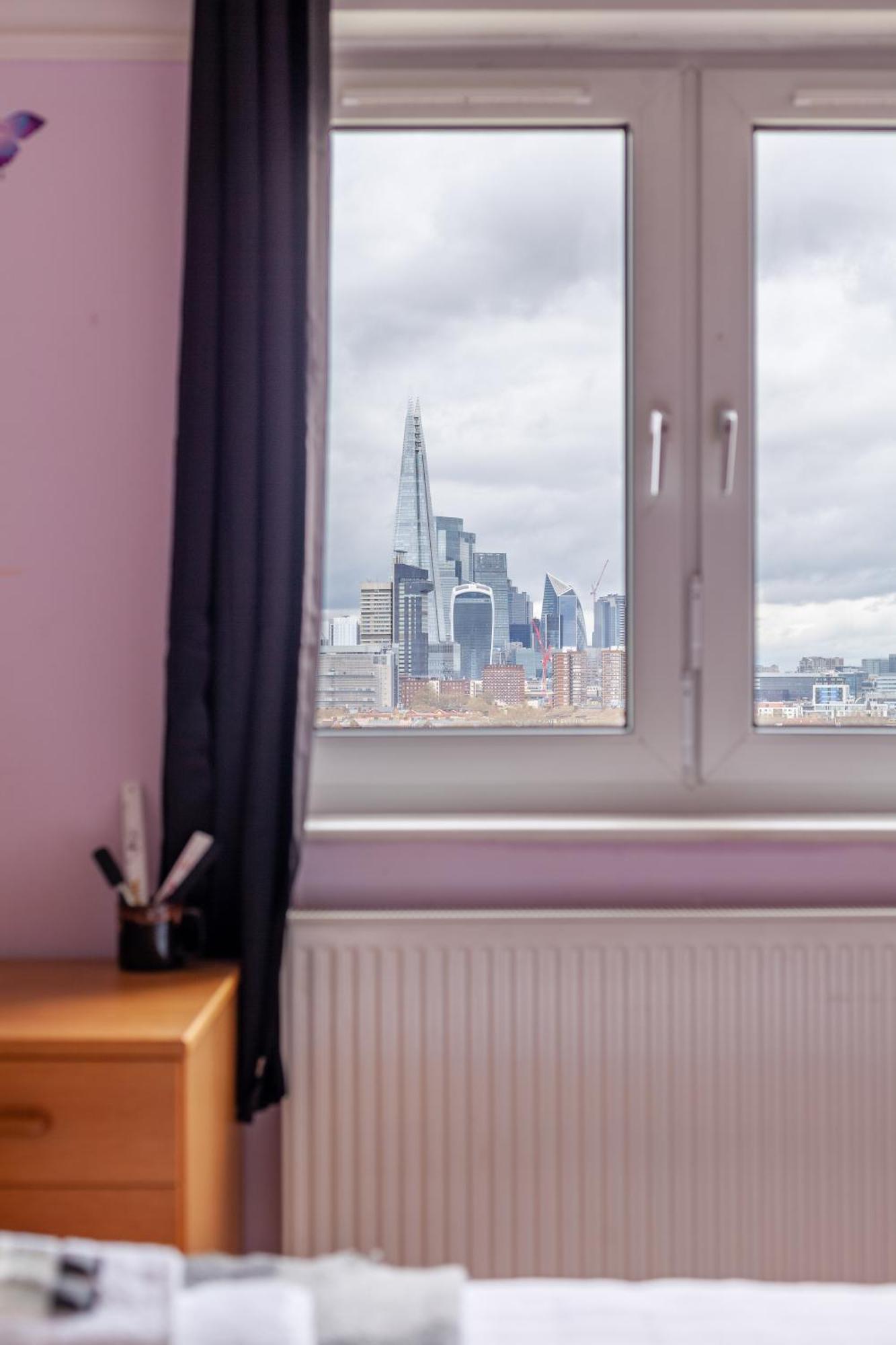 Elegant 1Br Flat With Balcony & City View, Walworth Λονδίνο Εξωτερικό φωτογραφία