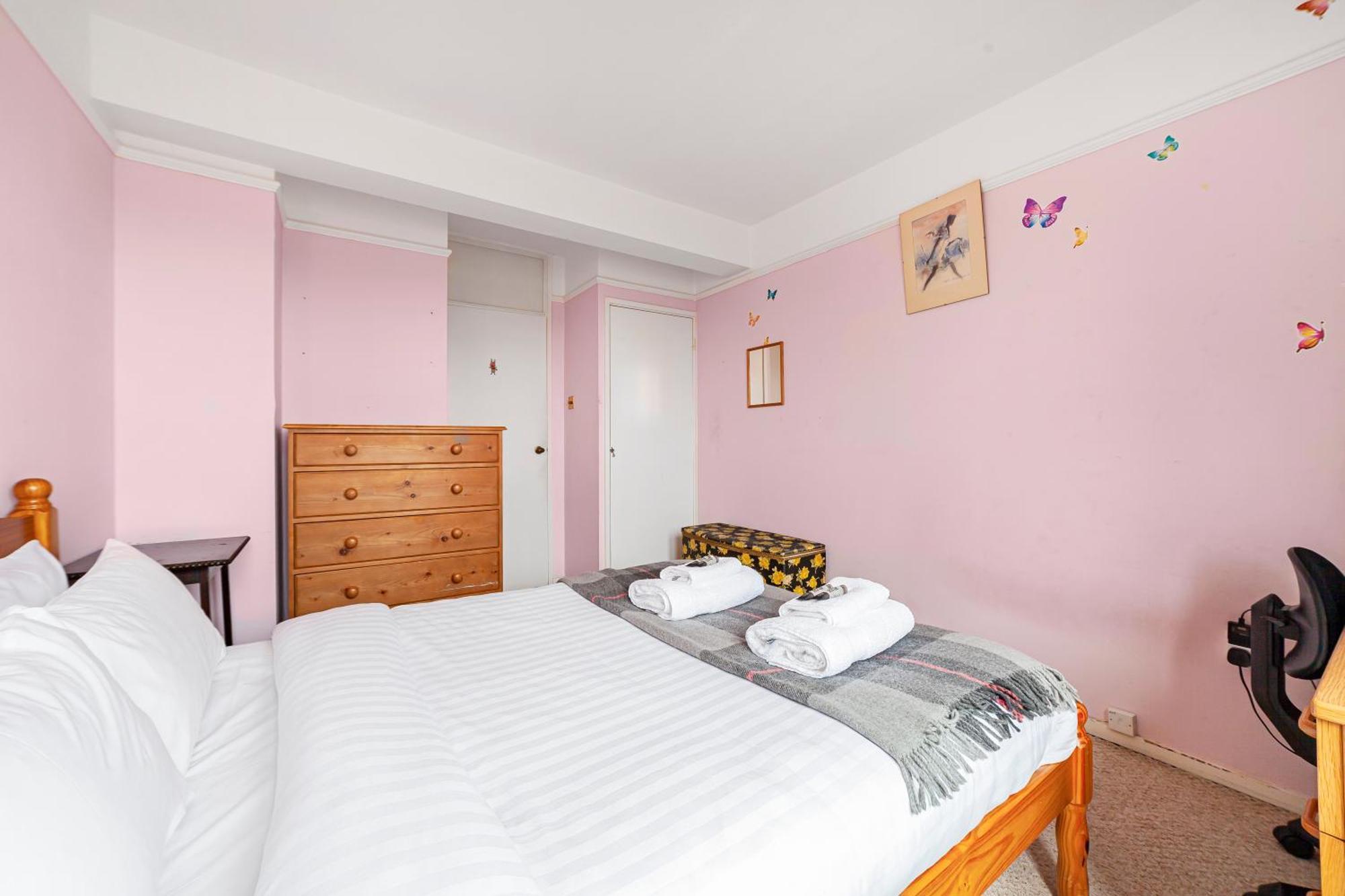 Elegant 1Br Flat With Balcony & City View, Walworth Λονδίνο Εξωτερικό φωτογραφία